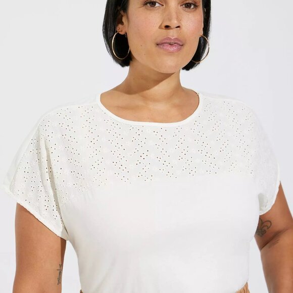 TORRID - Cotton Eyelet Inset Dolman Short Sleeve Tee Torrid size 3 (22-24) - Picture 5 of 6
